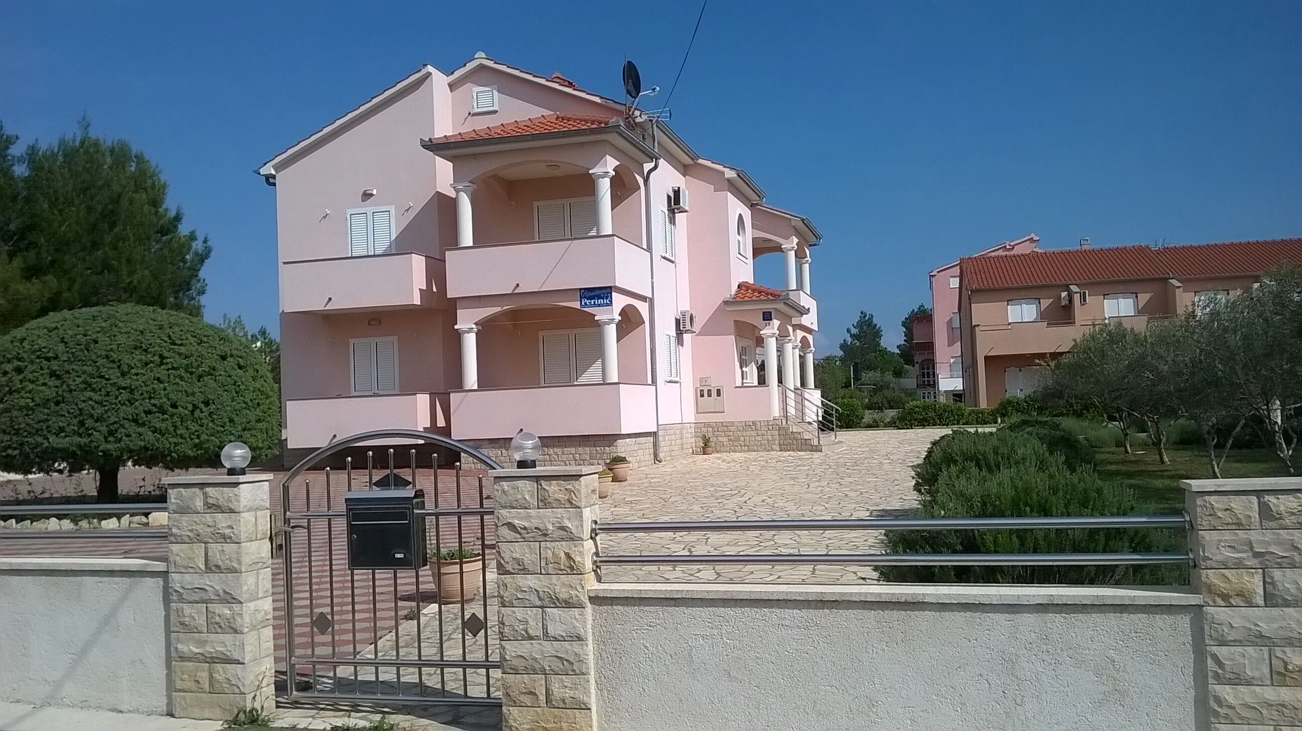 Apartmanok A Tenger Mellett Vrsi - Mulo, Zadar - 5860 Vrsi - Mulo