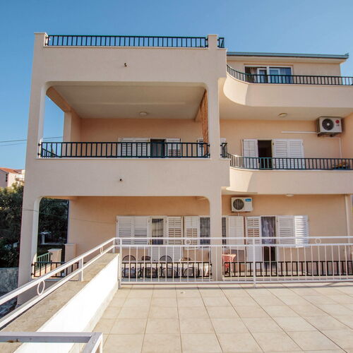Apartmanok A Tenger Mellett Arbanija, Ciovo - 1122 Arbanija  4