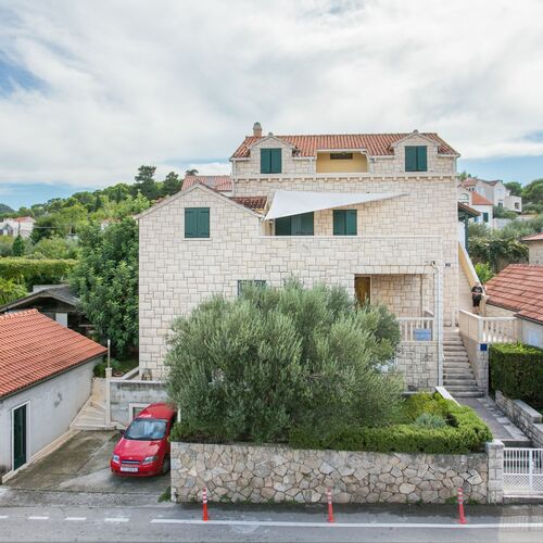 Apartmanok A Tenger Mellett Postira, Brac - 739 Postira