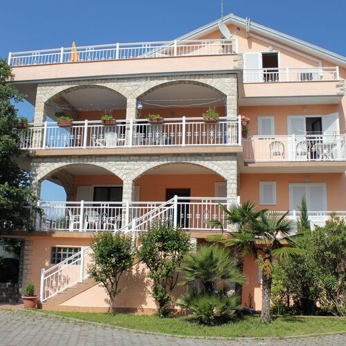 Apartmanok és Szobák Parkolóhellyel Njivice, Krk - 5398 Njivice  4