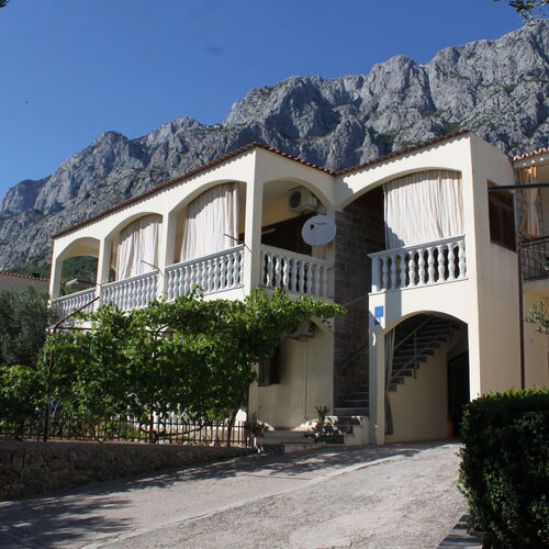 Apartmanok Parkolóhellyel Makarska - 6792  2