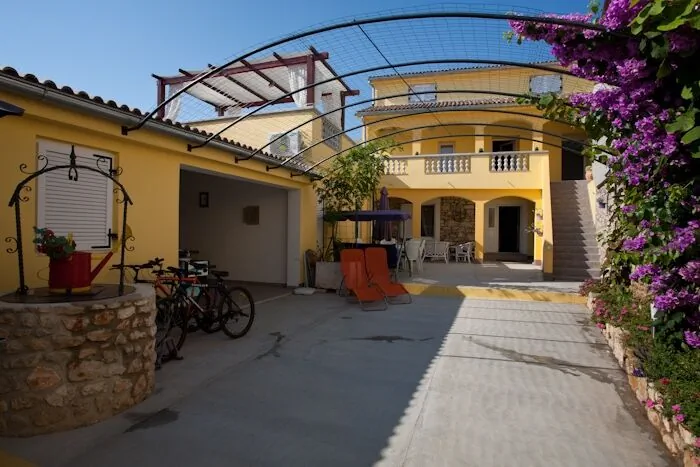 Apartmanok A Tenger Mellett Poljana, Ugljan - 8523 Poljana