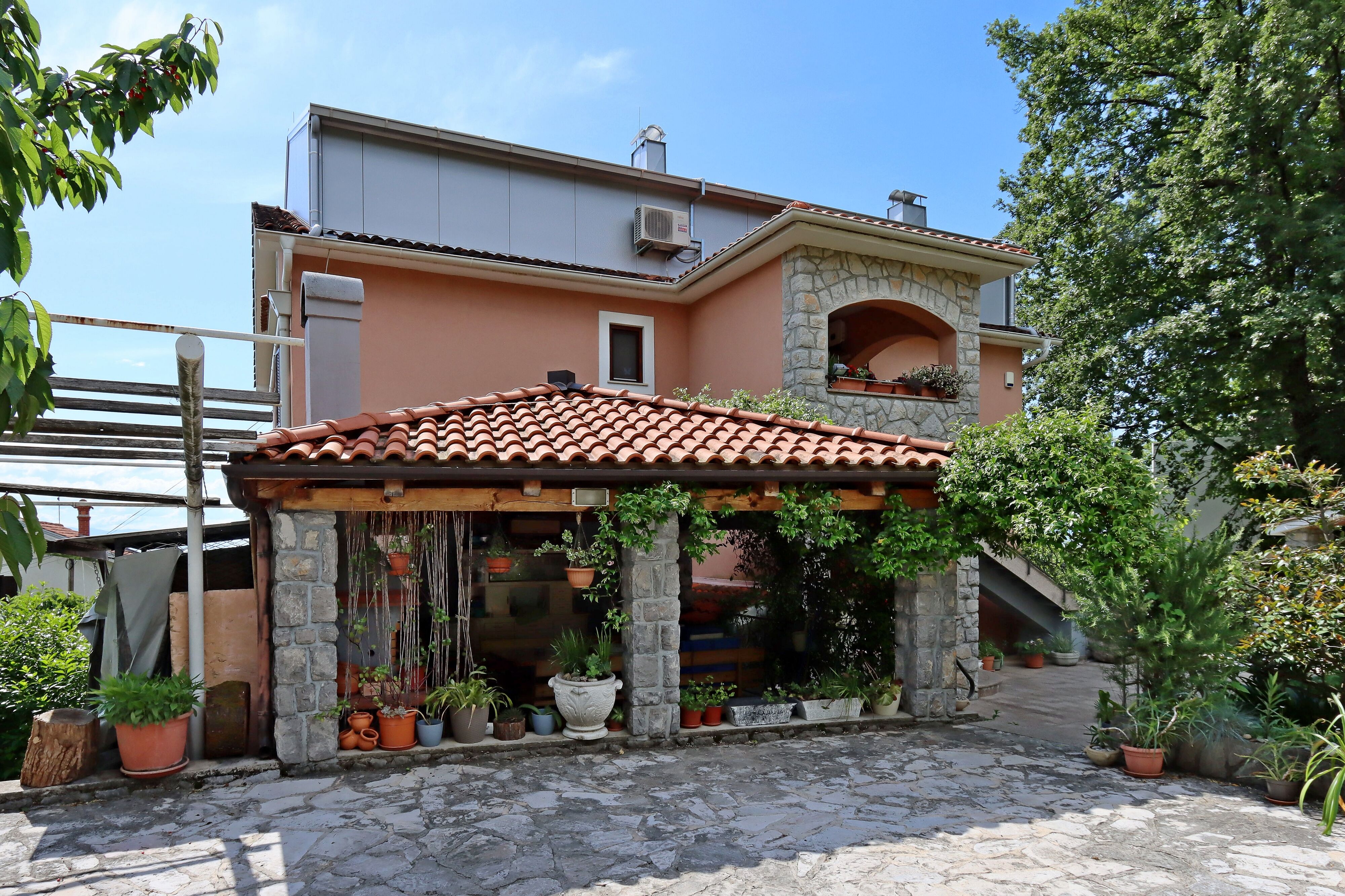 Apartmanok Parkolóhellyel Icici, Opátia - Opatija - 14155 Ičići