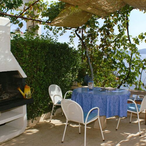 Apartmanok A Tenger Mellett Pisak, Omis - 652 Pisak