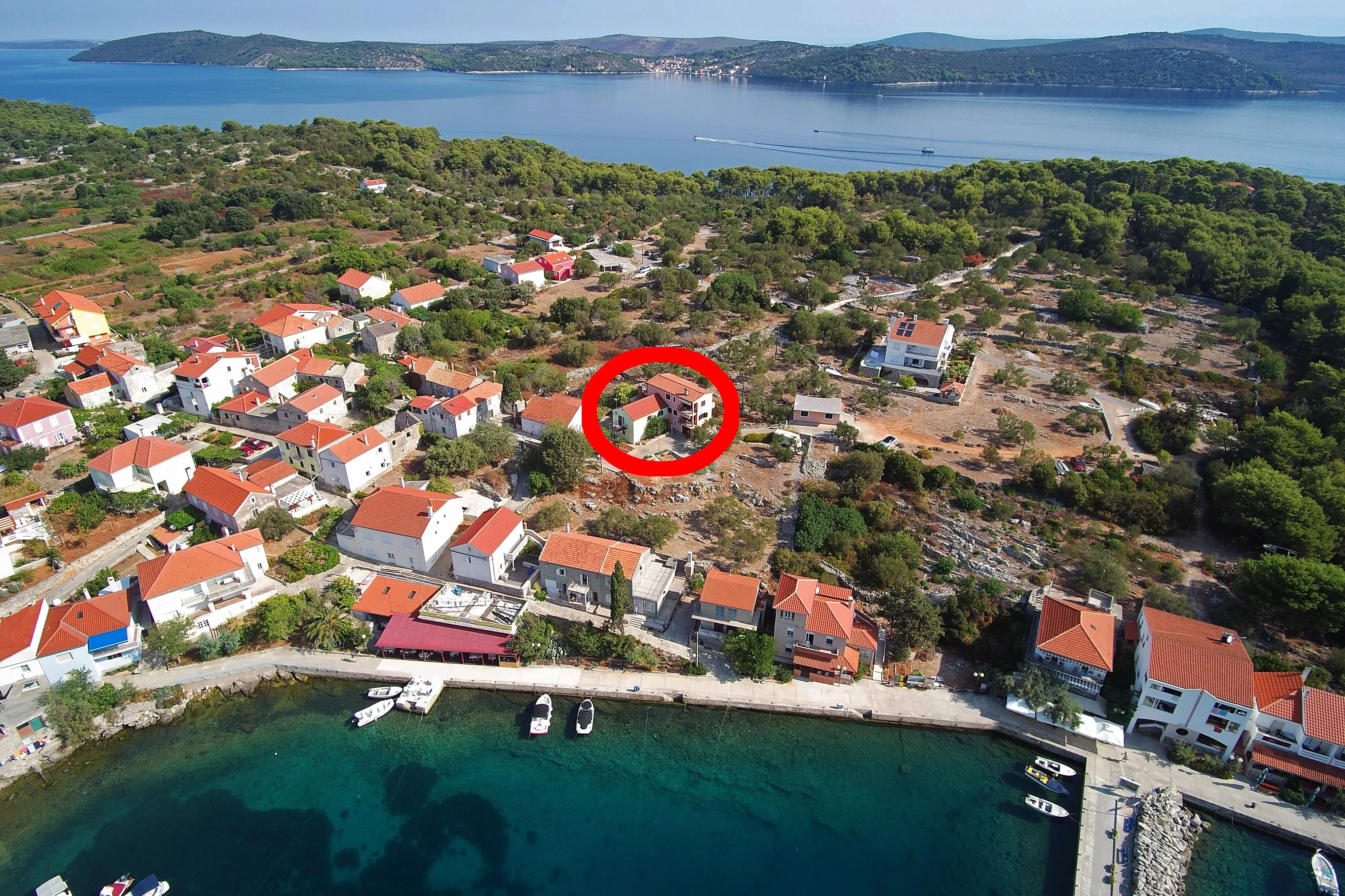 Apartments With Parking Space Božava, Dugi Otok - 8124 Božava