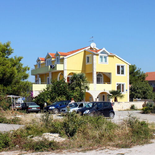 Apartmanok Medencével Sibenik - 4166 Šibenik  4