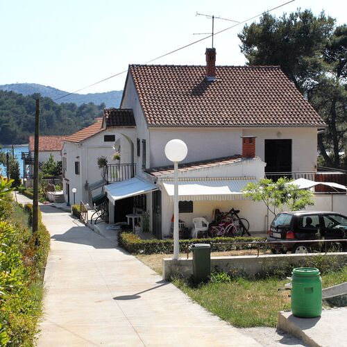 Apartmanok A Tenger Mellett Brgulje Molat - 6241