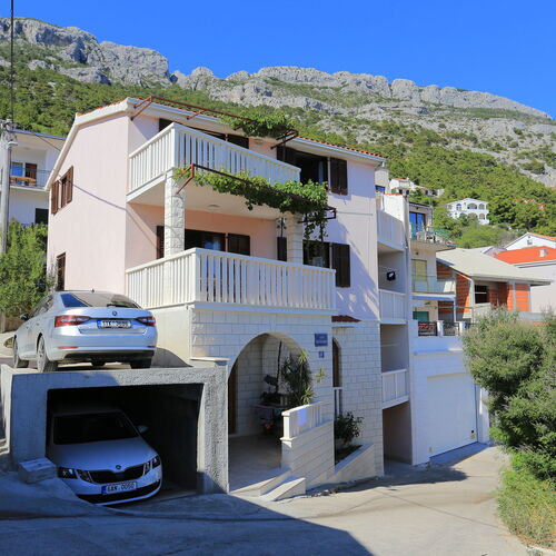 Apartmanok A Tenger Mellett Pisak, Omis - 7521 Pisak  2