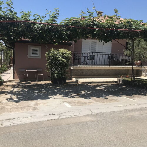 Apartmanok Parkolóhellyel Umag - 7126  2