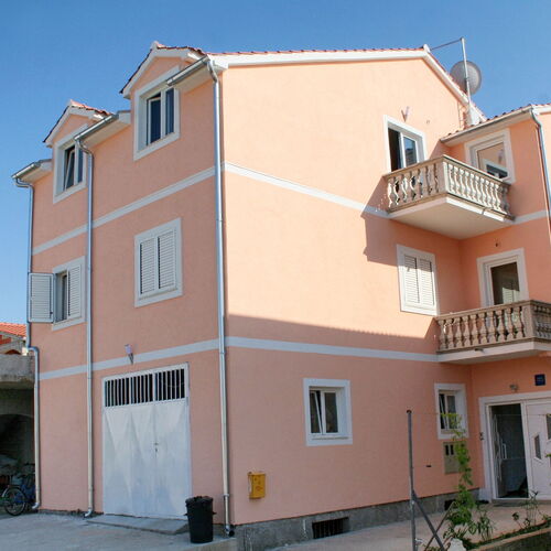 Apartmanok Parkolóhellyel Vodice - 4214  2