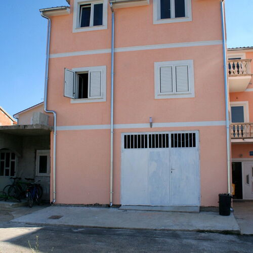 Apartmanok Parkolóhellyel Vodice - 4214  4