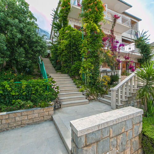 Apartmanok és Szobák A Tenger Mellett Brela, Makarska - 2752 Brela  3