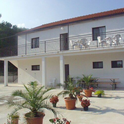Apartmanok Parkolóhellyel Sutivan, Brac - 747 Sutivan  4