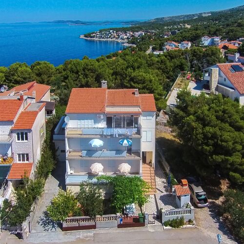 Apartments Slavica Primosten