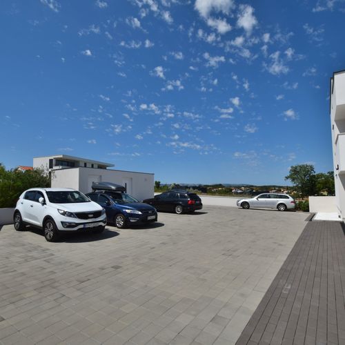 Apartments Niko Malinska  4