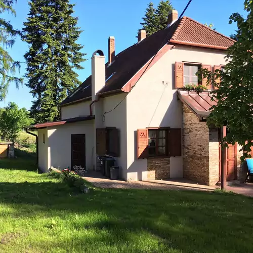 Erdészlak Vendégház Isztimér-Hétházpuszta 002 kép