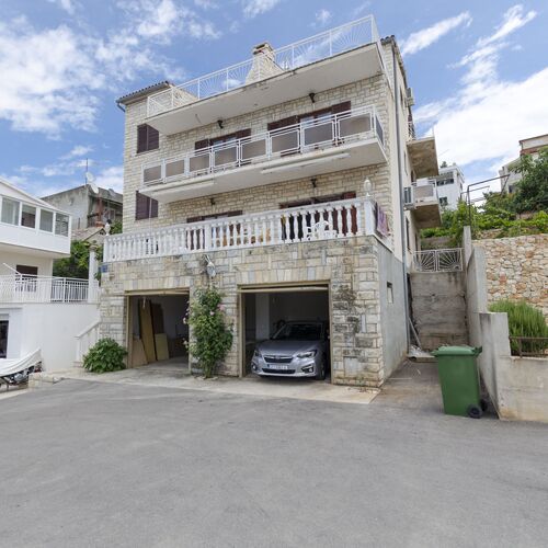 Apartments Dušan Primosten