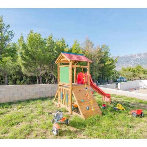 Villa More with pool and garden Rovanjska  3