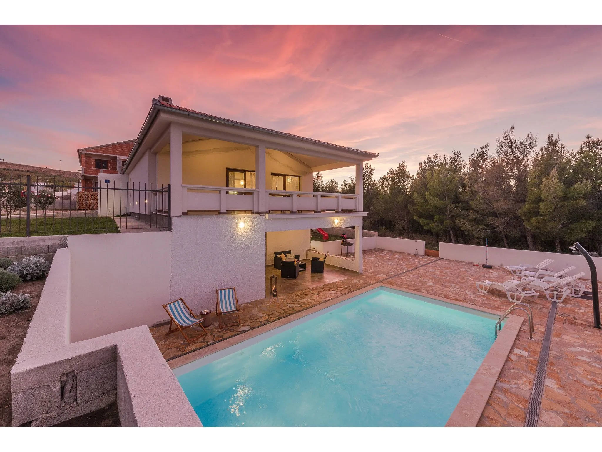 Villa More with pool and garden Rovanjska