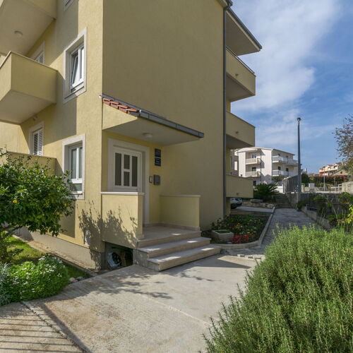 Apartments Srecko Duce