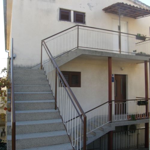 Apartments Paško Primosten  2