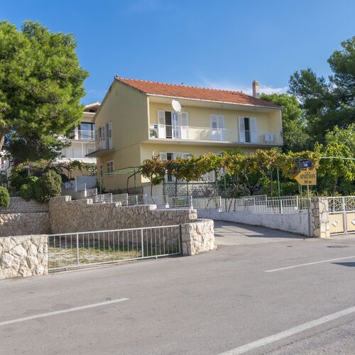 Apartment Linda Primosten