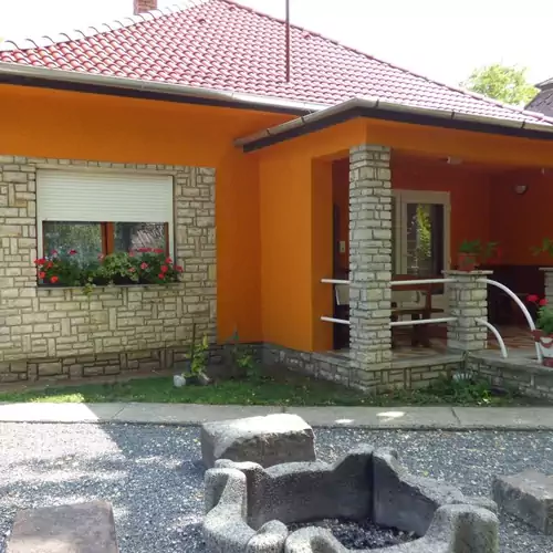 Perjési Vendégház Zamárdi 001 kép