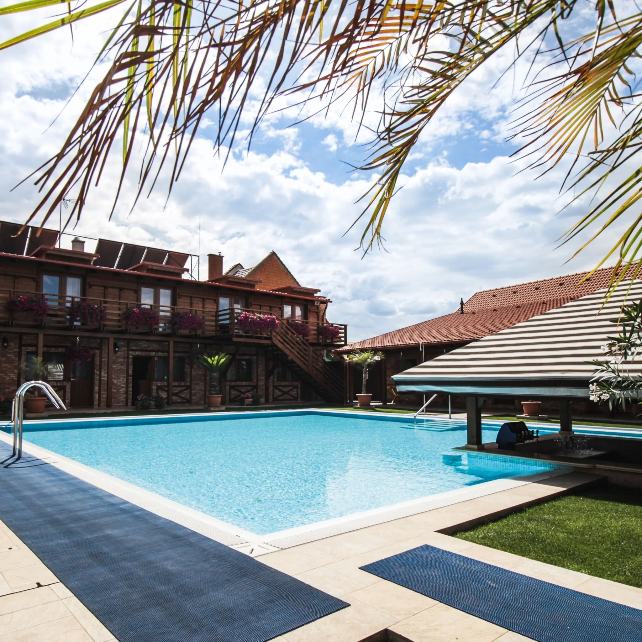 BeneLux Beach Vendégház Ladánybene