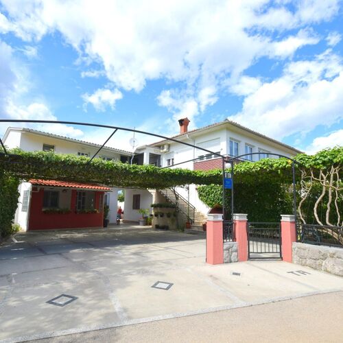Apartment Tavcar Malinska  2