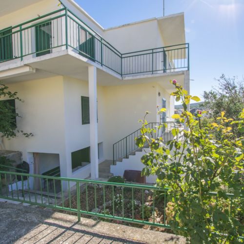 Apartments Anica Primosten  2