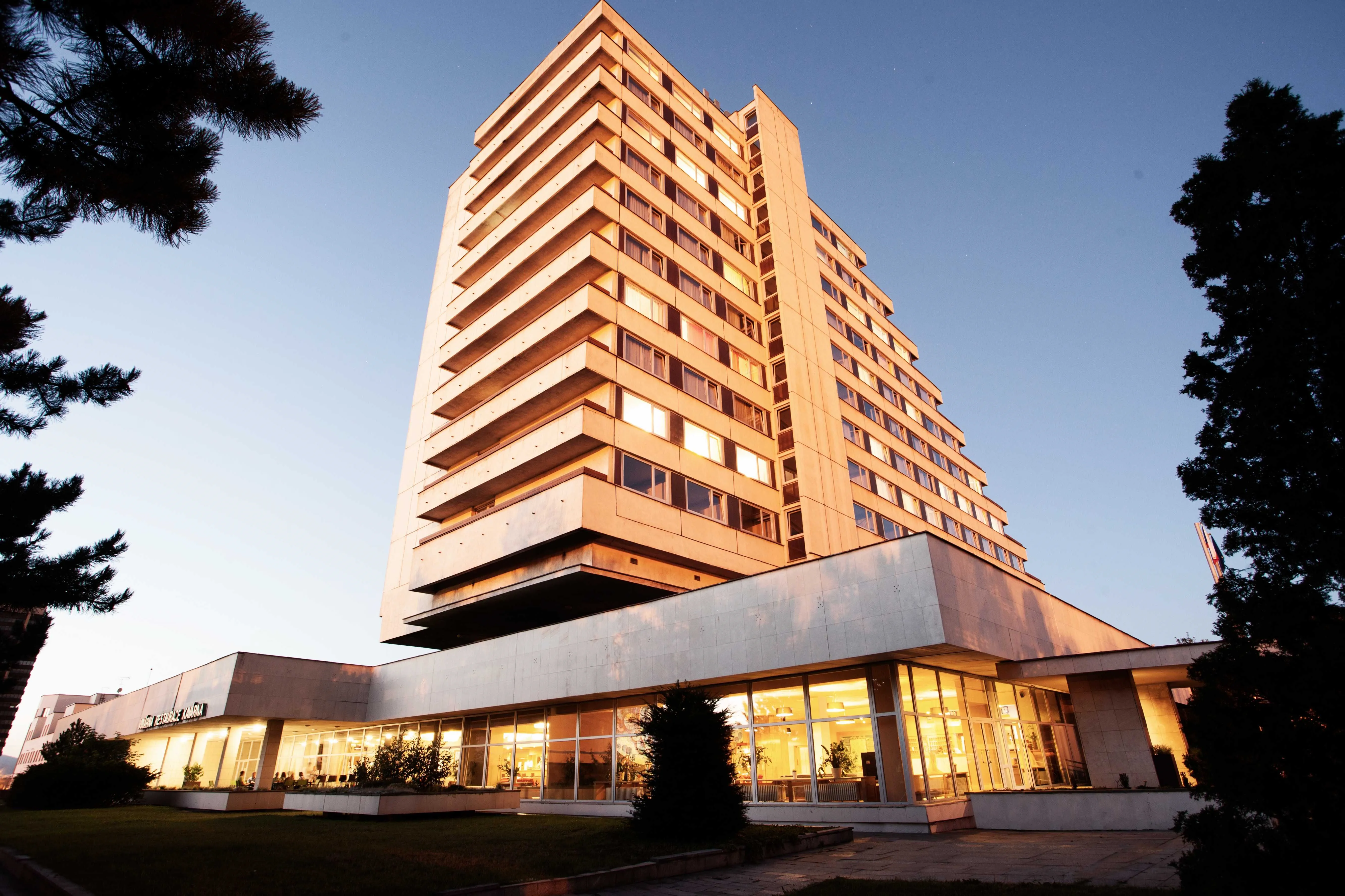 Hotel Cascade Most
