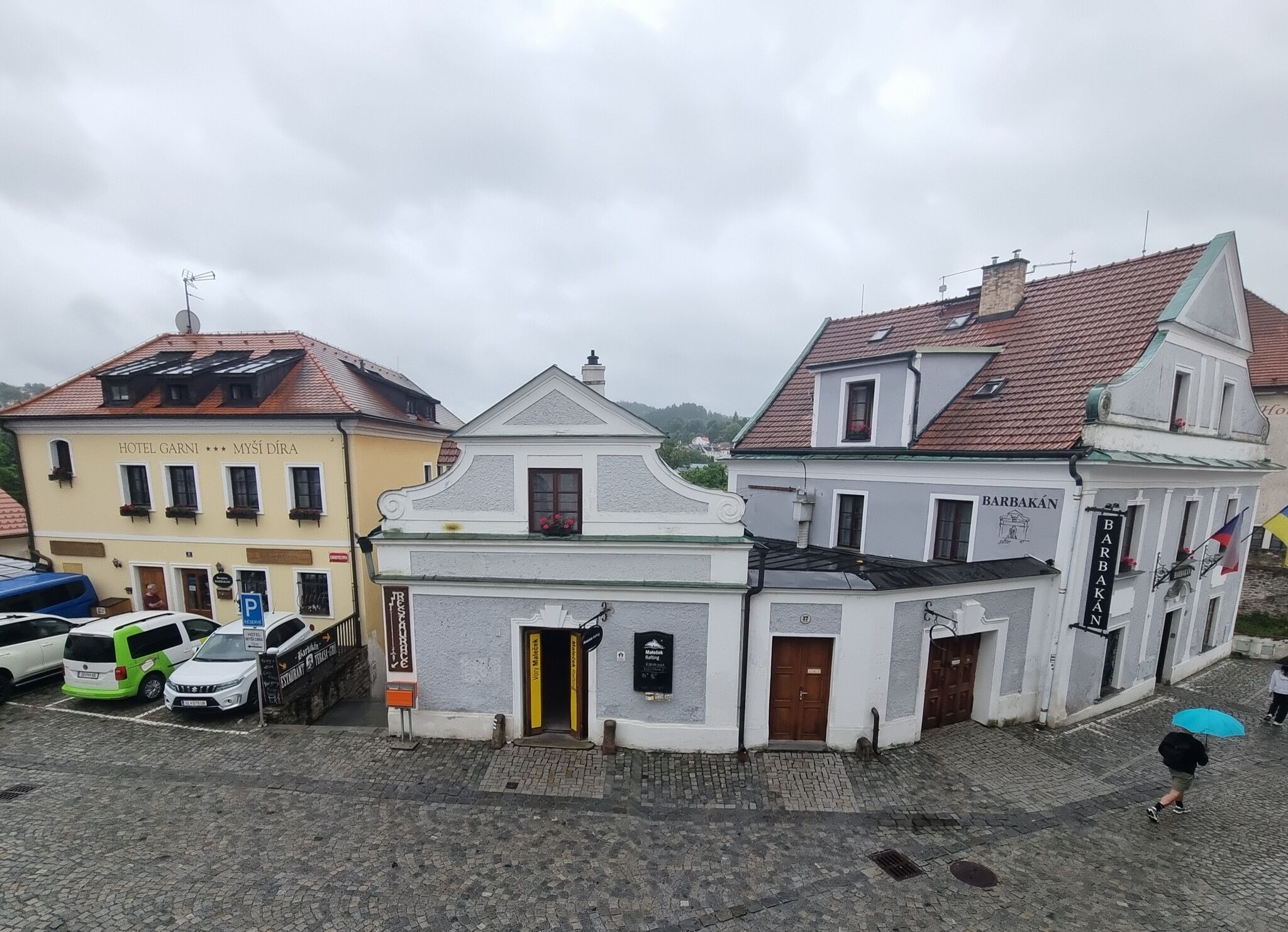 Hotel Garni Myší Díra & Hotel Barbakán