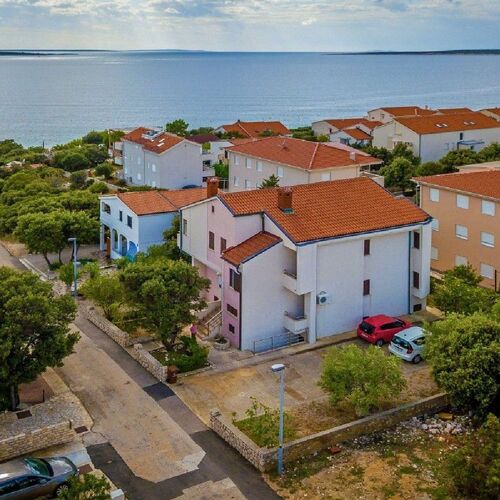 Apartments Matko Mandre  2
