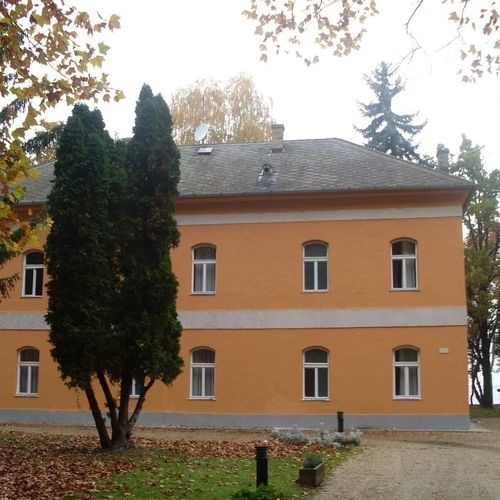 BF Üdülőház Balatonföldvár  2