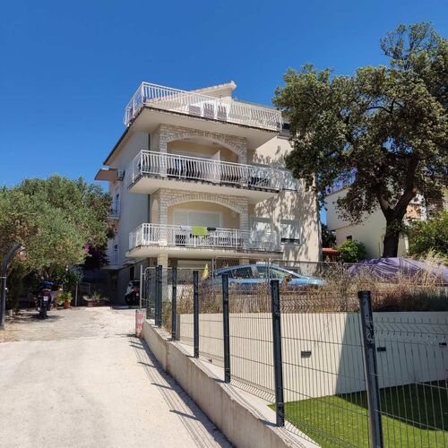 Apartmani Anamaria Okrug Gornji  2