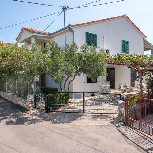 Apartment and Rooms Ruža Trogir  2