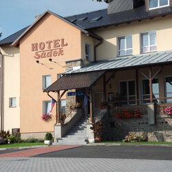 Hotel Sádek Díly