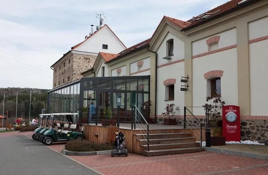 Greensgate Hotel Dýšina