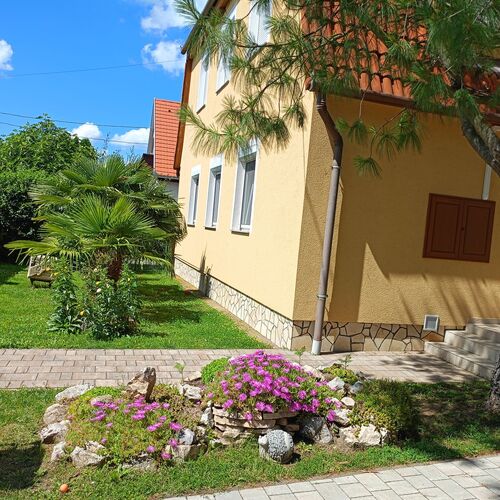 MeLuis Nyaraló Balatonkeresztúr  2