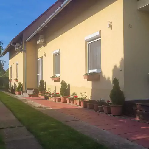 Bence Apartman Balatonlelle 020 kép