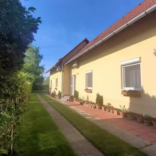 Bence Apartman Balatonlelle 022 kép