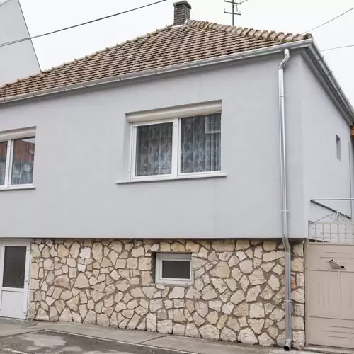 Mediterrán Apartman Pápa 001 kép