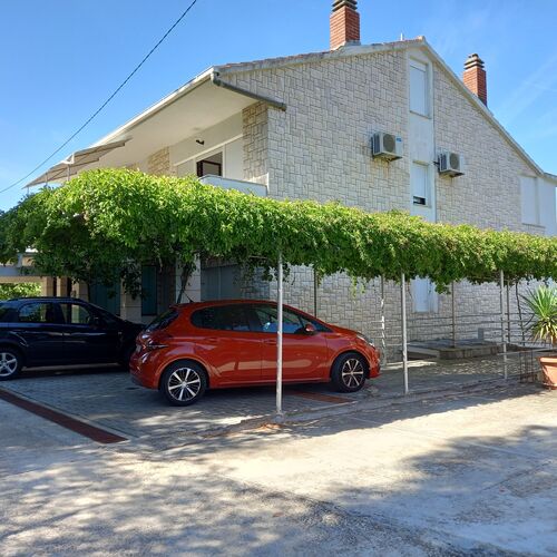Apartmanok A Tenger Mellett Slatine, Ciovo - 4294 Slatine  2