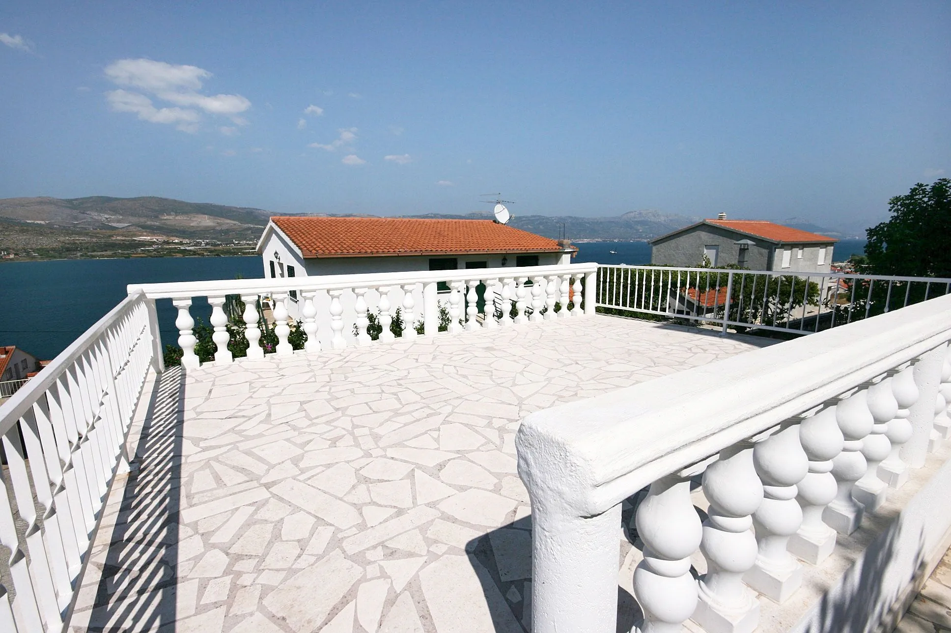 Apartments By The Sea Mastrinka Čiovo - 4648