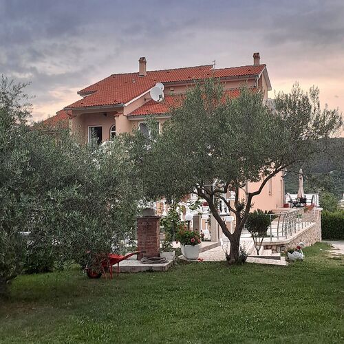 Apartmanok Gyermekes Családok Részére Supetarska Draga - Donja, Rab - 14425 Supetarska Draga - Donja  3