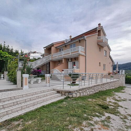 Apartmanok Gyermekes Családok Részére Supetarska Draga - Donja, Rab - 14425 Supetarska Draga - Donja  2