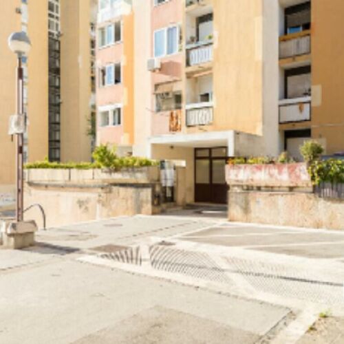 Residental Apartment Split  2