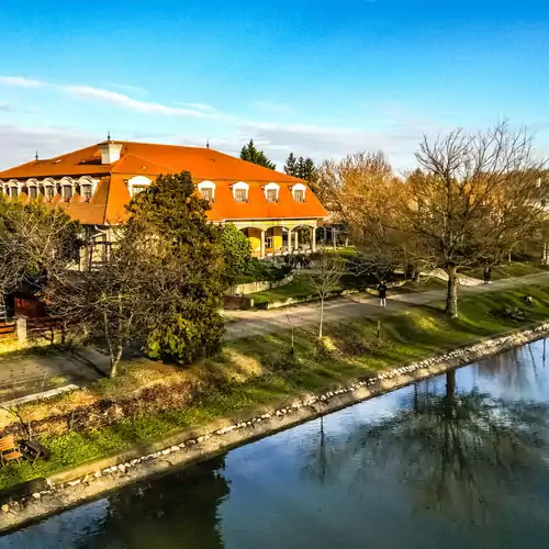 Regia Panzió és Étterem Halászi 003 kép