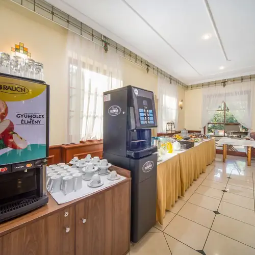 Regia Panzió és Étterem Halászi 026 kép