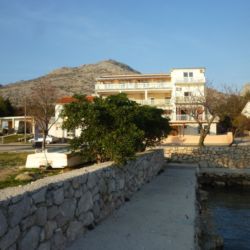 Apartments Bili-with the beautiful seaview Starigrad Paklenica